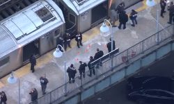 न्युयोर्कको सबवे स्टेशनमा गोली चल्दा १ जनाको मृत्यु, ५ जना घाइते