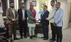 ढुवानी व्यवसायीका समस्या समाधानमा सकारात्मक छु : मन्त्री भण्डारी