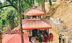 भूकम्पले क्षति पुर्याएको अर्लाङ्दी मन्दिर जीर्णोद्धार