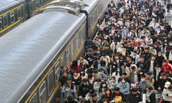 अन्तर्राष्ट्रिय श्रमिक दिवसको बिदामा चीनमा रेलयात्रीको सङ्ख्या अत्यधिक