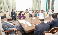 सवारी ‘लाइसेन्स’मा उठेका प्रश्नको समाधान गनुहोसः प्रधानमन्त्री