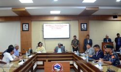 भारतका खेलकुद राज्यमन्त्रीलाई बस दुर्घटनाको ‘ब्रिफिङ’