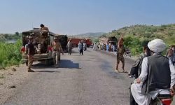 पाकिस्तानी तालिबानको आक्रमणमा परी १० जना प्रहरीको मृत्यु