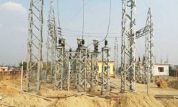 सबस्टेशन प्रसारणलाइन विस्तारमा अवरोध, अँध्यारोमा स्थानीय