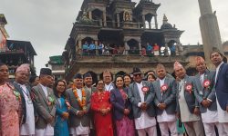 राष्ट्रपति पौडेलद्वारा कृष्णमन्दिरमा पूजाआराधना