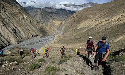 मुस्ताङको सुन्दरतामा पर्यटक आकर्षित