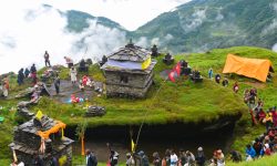 धार्मिक पर्यटकीयस्थल ऋखार ओझेलमा