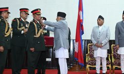 राष्ट्रपतिद्वारा नवनियुक्त प्रधानसेनापतिलाई महारथीको दर्ज्यानी चिह्न प्रदान