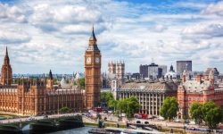 बेलायतमा स्नातकोत्तर तह अध्ययन गर्न १३ नेपालीलाई छात्रवृत्ति