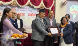 भक्तपुर अस्पतालले पायो उत्कृष्ट पुरस्कार
