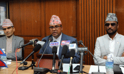 नेपाल एयरलाइन्समा देखिएका समस्याको दीर्घकालीन समाधान गर्नेछौँ : मन्त्री पाण्डे