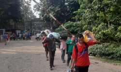 चाडपर्व नजिकिएसँगै घर फर्कंदै नेपाली