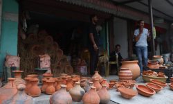 माटोका भाँडा बेचेर मासिक ८० हजारसम्म आम्दानी