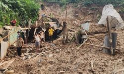 पहिरो पीडितलाई दसैँको भन्दा गुमाएका आफन्तको चिन्ता