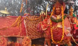 अवरुद्ध सडक खण्ड खुलेपछि पाथीभरामा तीर्थयात्रीको चहलपहल