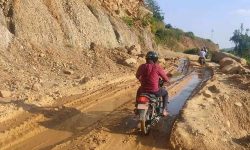 पकरी–भारदह सडकखण्डमा जोखिमपूर्ण यात्रा