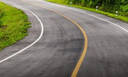 ग्रामीण बस्तीमा कालोपत्र सडक