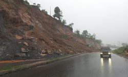 शङ्खरापुर र मेलम्चीको सीमाका दुई गाउँ उच्च जोखिममा