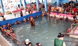 तातोपानी कुण्डमा स्नान गर्नेको सङ्ख्यामा वृद्धि