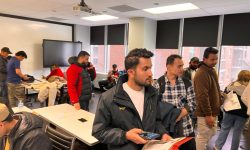 टोरन्टो घुम्ती शिविरबाट चार सय नेपालीले लिए राहदानी