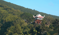 बन्दीपुरको बौद्धसदनमा गुम्बा निर्माण