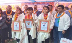 खुमा अर्याल फाउण्डेसनले गर्याे महिला यू १९ विश्वकप छनौटमा परेका खेलाडीलाई सम्मान