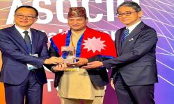 आईटी क्षेत्रमा महत्त्वपूर्ण योगदान दिएको भन्दै कुँवरलाई अन्तर्राष्ट्रियस्तरको असोसियो अवार्ड