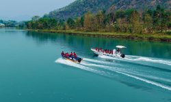 कानुन पर्खिरहेको ‘मोटरबोट’ व्यवसाय