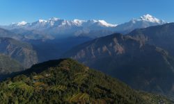 पर्यटक र पूर्वाधारको पर्खाइमा चाङ्गा