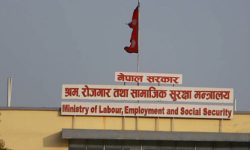 श्रम स्वीकृति नलिइ विदेशमा काम गरिरहेका नेपालीले सहजै स्वीकृति पाउने