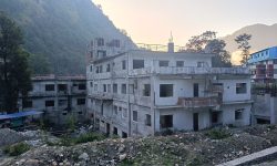 आठ वर्षमा पनि बनेन् बेनी अस्पतालको भवन