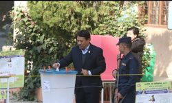 उपप्रधानमन्त्री सिंहले गरे मतदान