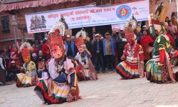 मध्पुरथिमिमा नवदुर्गा नाच प्रदर्शन