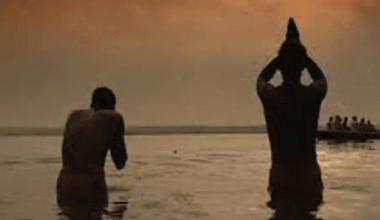 आज सोमबारे औंसी, बिहानै नबोली स्नान गरिँदै