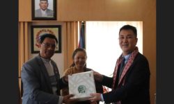 चन्द्रागिरिका मेयर गिरी र जापानी कार्यवाहक राजदूत ताकाहिरोबीच भेटवार्ता