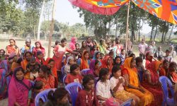 मेटलाईफ र फरवार्ड नेपालद्वारा न्यानोकपडा वितरण