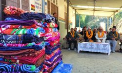 जिल्ला अस्पताल अछाममा कम्बल वितरण