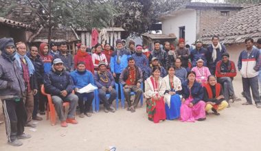 थारू समुदायले वरघर (भलमन्सा) छान्दै