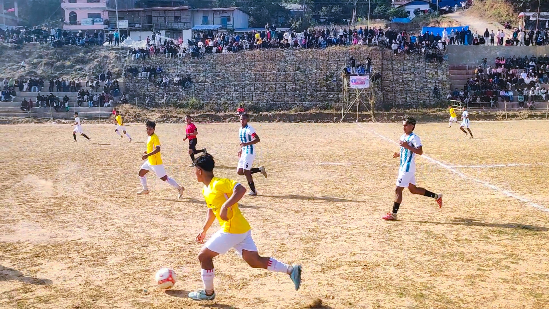 मोरङ र झापा तीनपोखरी फुटबलको सेमिफाइनलमा