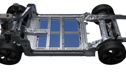 प्रोटन इमास ७ मा एजिस सर्ट ब्लेड ब्याट्री र ‘१२-इन-१ इलेक्ट्रिक ड्राइभ प्रणाली’