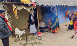 दुई सय बढी बालबालिका विद्यालय जान छाडे