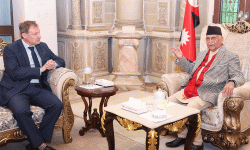 प्रधानमन्त्रीसँग बेलायती राजदूतको शिष्टाचार भेट