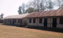 रत्न माध्यमिक विद्यालय भवन जीर्ण : अश्वासन पाइने तर काम नहुने