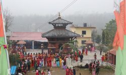 तनहुँका शिवमन्दिरमा बिहानैदेखि भक्तजनको घुइँचो