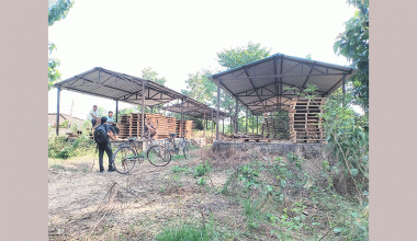 सरावलमा २७ लाख लगानीमा बनेको हाटबजार प्रयोग विहीन्