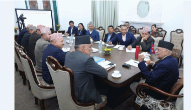 प्रधानमन्त्रीओलीसँग कृषिमन्त्री अधिकारीको बैठक : रासायनिक मल अभाव हुन नदिइने