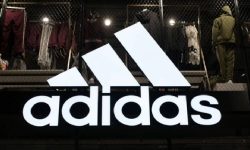 एडिडासलाई १५ हजार डलर जरिवाना