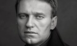 युवा रुसीमाझ धुमिल हुँदै नाभाल्नीको विरासत