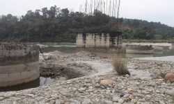 चौधवर्षमा पनि बनेन लम्सुवाघाट पुल