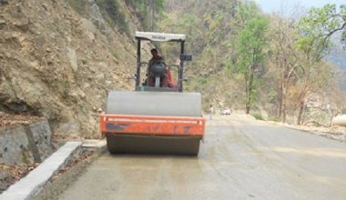 जुम्लामा ११ किलोमिटर सडक निर्माण